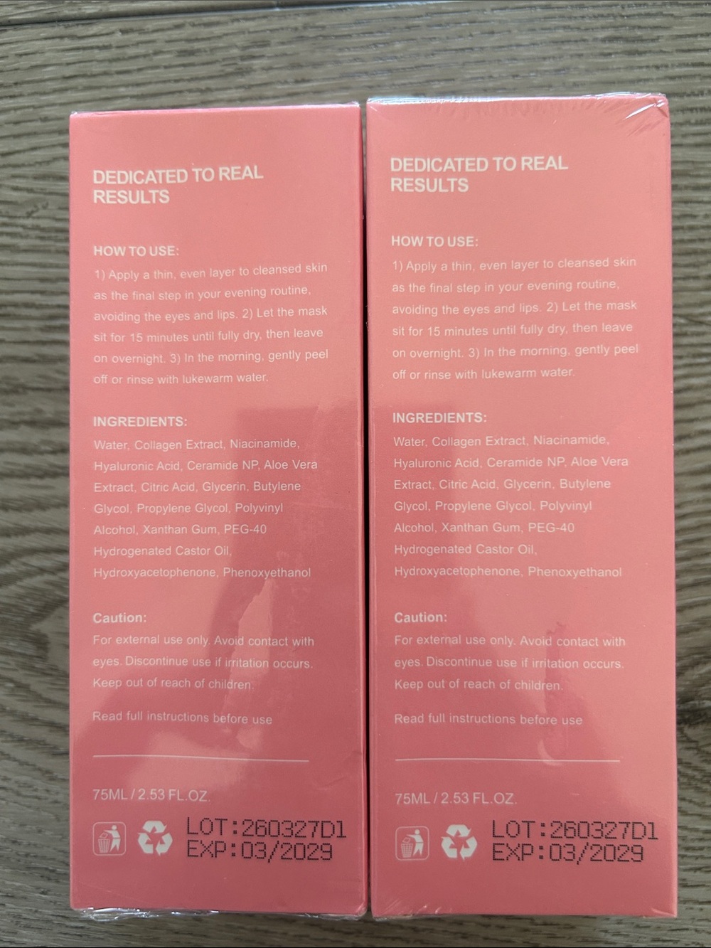 YURI Collagen Night Wrapping Mask - Picture 2 of 4